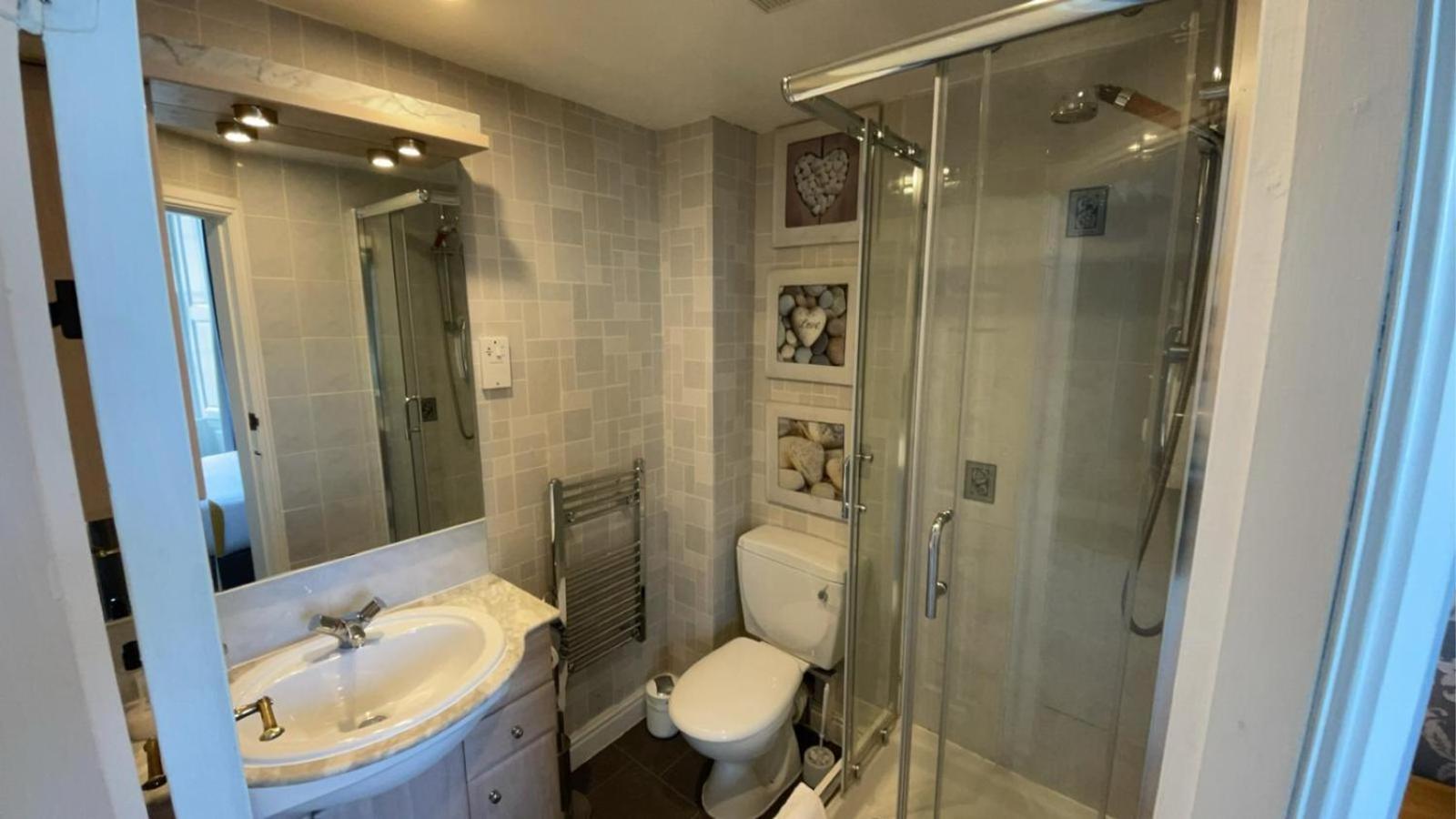 Virginia House, ウルバーストン 部屋 写真